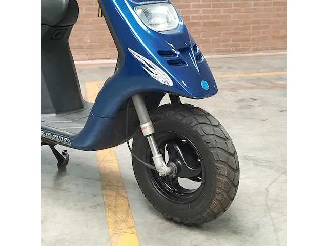 Motorscooter, piaggio, typhoon 125, 1996 - afbeelding 5 van  27
