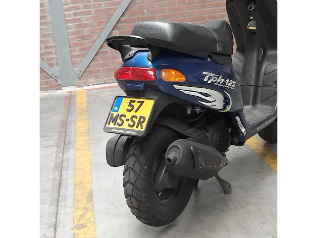 Motorscooter, piaggio, typhoon 125, 1996 - afbeelding 10 van  27