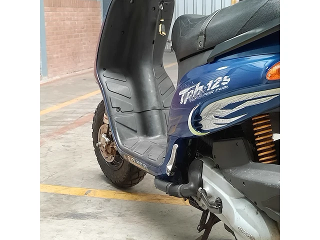 Motorscooter, piaggio, typhoon 125, 1996 - afbeelding 14 van  27