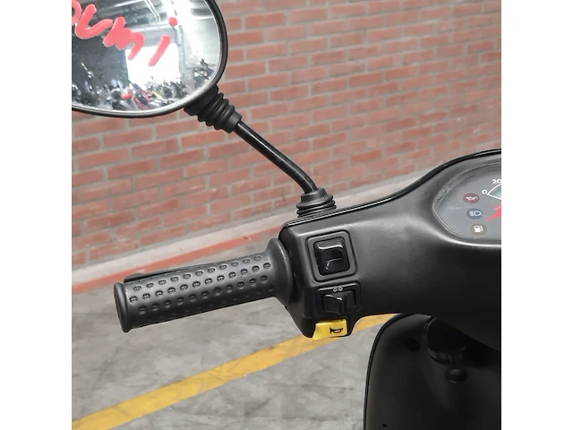 Motorscooter, piaggio, typhoon 125, 1996 - afbeelding 16 van  27