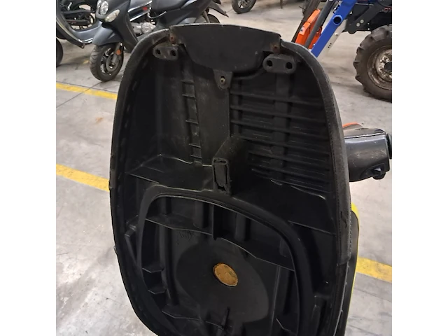 Motorscooter, piaggio, typhoon 125, 2002 - afbeelding 5 van  50