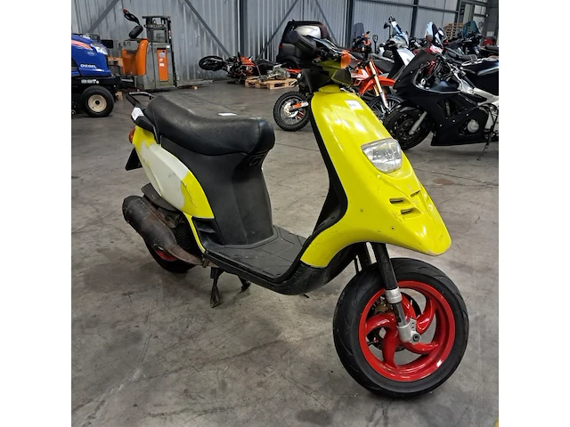 Motorscooter, piaggio, typhoon 125, 2002 - afbeelding 12 van  50
