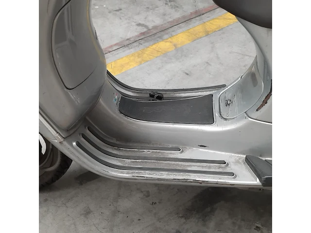 Motorscooter, piaggio, vespa lx125, 2014 - afbeelding 4 van  33
