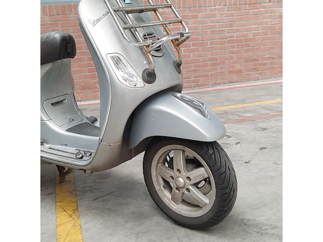 Motorscooter, piaggio, vespa lx125, 2014 - afbeelding 8 van  33