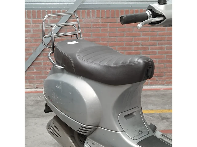 Motorscooter, piaggio, vespa lx125, 2014 - afbeelding 11 van  33