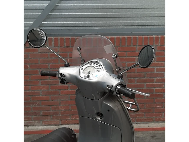 Motorscooter, piaggio, vespa lx125, 2014 - afbeelding 20 van  33