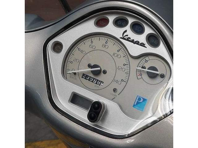 Motorscooter, piaggio, vespa lx125, 2014 - afbeelding 25 van  33
