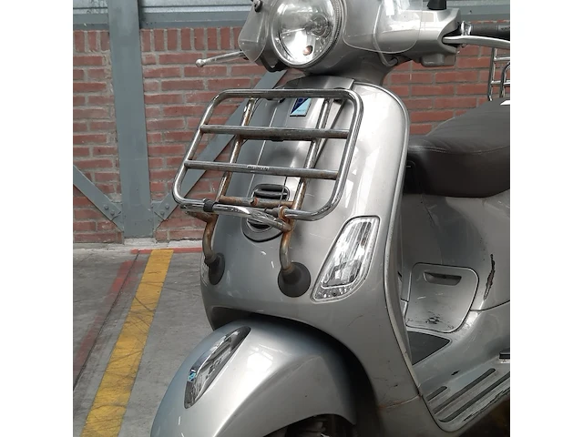 Motorscooter, piaggio, vespa lx125, 2014 - afbeelding 23 van  33