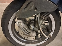 Motorscooter, piaggio, vespa primavera 125, 2014 - afbeelding 11 van  52