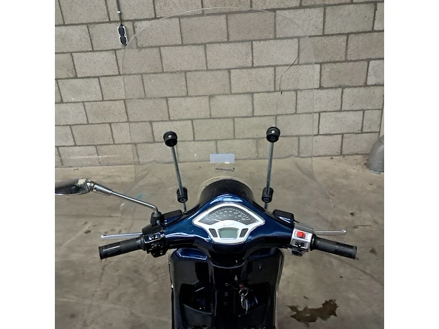 Motorscooter, piaggio, vespa primavera 125, 2014 - afbeelding 28 van  52
