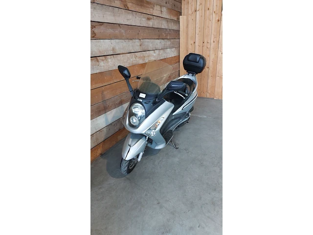 Motorscooter, sym, gts250, grijs / chroom, 2007 - afbeelding 3 van  27