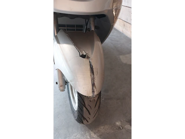 Motorscooter, sym, gts250, grijs / chroom, 2007 - afbeelding 6 van  27