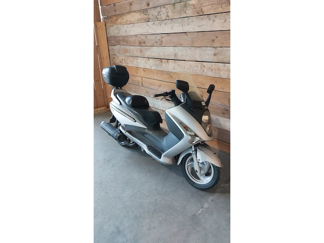 Motorscooter, sym, gts250, grijs / chroom, 2007 - afbeelding 24 van  27