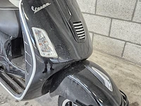 Motorscooter vespa piaggio, gts 300 i.e., bouwjaar 2013 - afbeelding 2 van  23