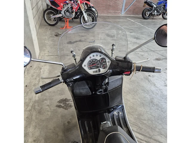 Motorscooter vespa piaggio, gts 300 i.e., bouwjaar 2013 - afbeelding 5 van  23