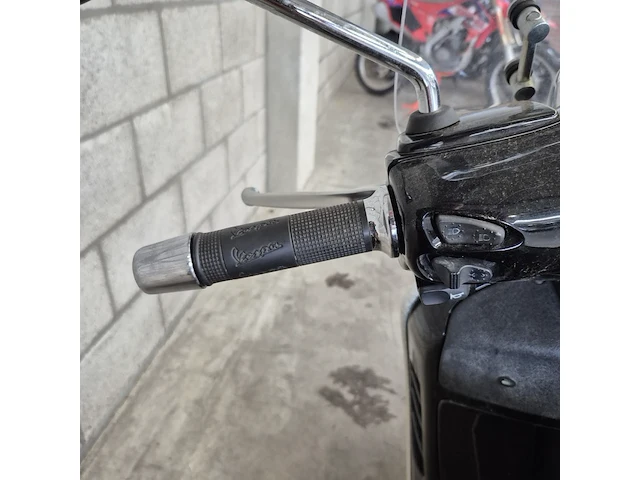 Motorscooter vespa piaggio, gts 300 i.e., bouwjaar 2013 - afbeelding 6 van  23