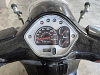 Motorscooter vespa piaggio, gts 300 i.e., bouwjaar 2013 - afbeelding 7 van  23