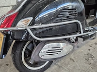 Motorscooter vespa piaggio, gts 300 i.e., bouwjaar 2013 - afbeelding 18 van  23