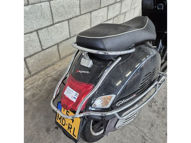 Motorscooter vespa piaggio, gts 300 i.e., bouwjaar 2013 - afbeelding 20 van  23