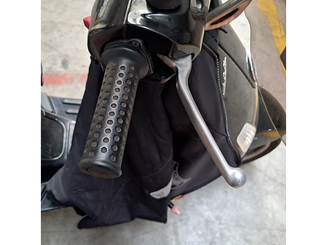 Motorscooter, vespa, px 150, 2006 - afbeelding 10 van  27