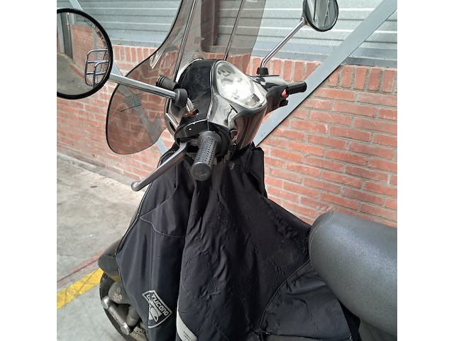 Motorscooter, vespa, px 150, 2006 - afbeelding 17 van  27