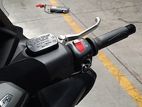 Motorscooter, yamaha, scooter 530 tmax abs, 2015 - afbeelding 10 van  25