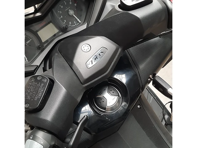 Motorscooter, yamaha, scooter 530 tmax abs, 2015 - afbeelding 13 van  25