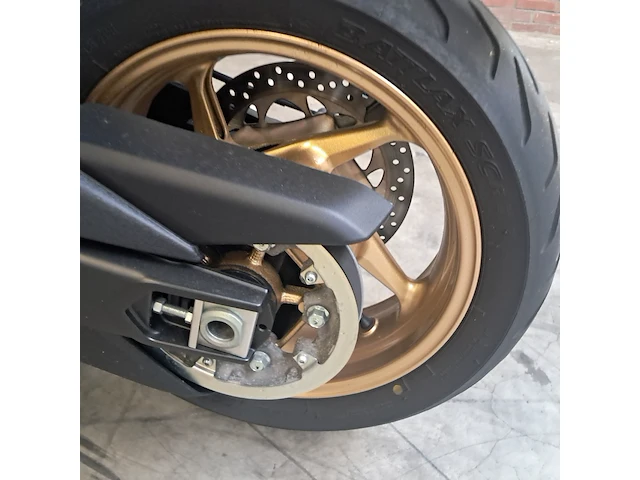 Motorscooter, yamaha, tmax 560, 2020 - afbeelding 15 van  37