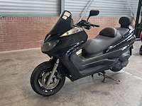 Motorscooter, yamaha, yp400 majesty, 2006 - afbeelding 27 van  31