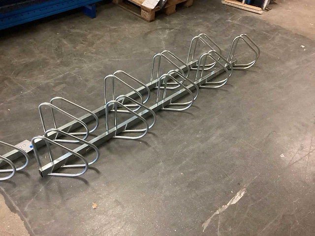Mottez fietsenrekken (2x) - afbeelding 3 van  3