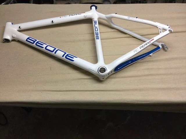 Mountainbike beone carbon frame - afbeelding 1 van  9