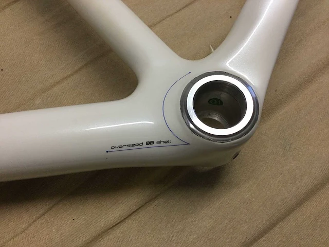Mountainbike beone carbon frame - afbeelding 3 van  9