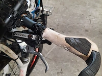 Mountainbike, cube, ltd race - afbeelding 2 van  16