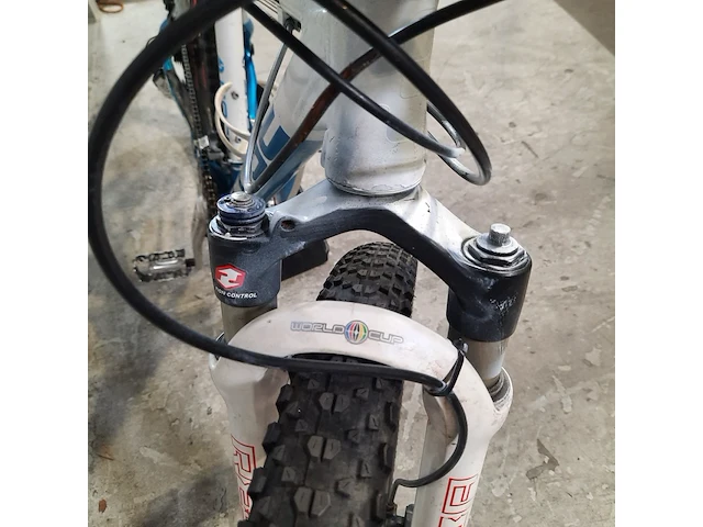 Mountainbike, cube, ltd race - afbeelding 4 van  16