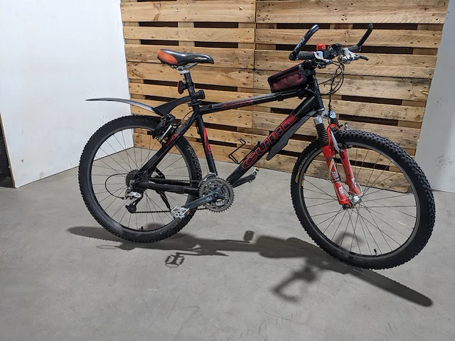 Mountainbike cube - afbeelding 15 van  21