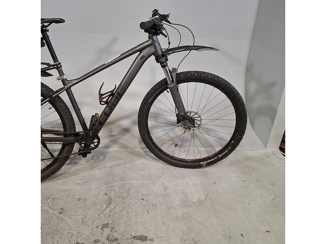 Mountainbike, cube - afbeelding 8 van  14