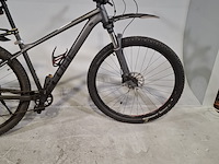 Mountainbike, cube - afbeelding 8 van  14