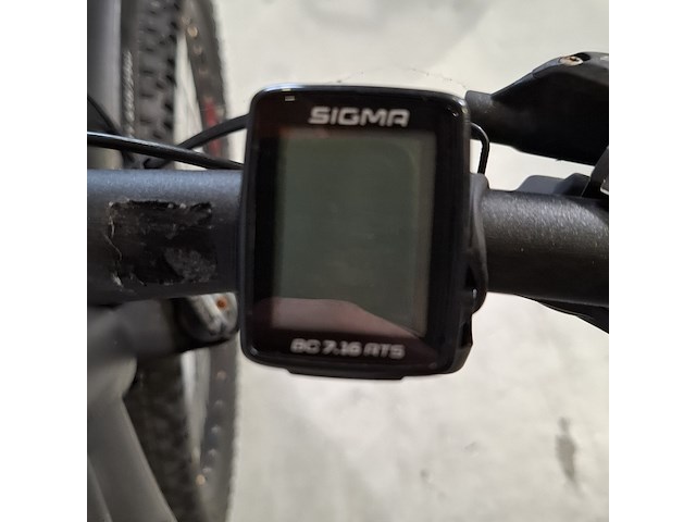 Mountainbike, cube - afbeelding 12 van  14