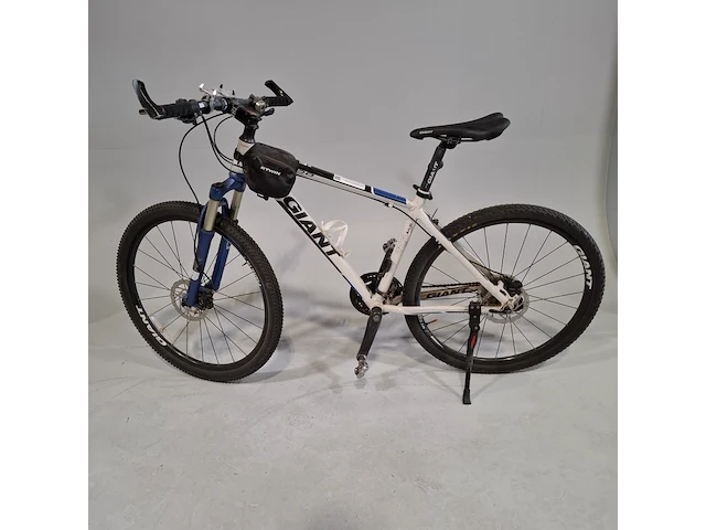 Mountainbike giant - afbeelding 8 van  19