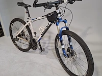 Mountainbike giant - afbeelding 13 van  19