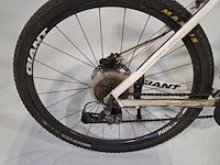 Mountainbike giant - afbeelding 14 van  19