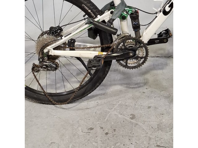 Mountainbike, giant - afbeelding 14 van  17