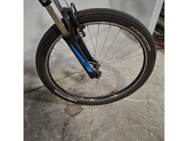 Mountainbike, merida, matts 6.10 - afbeelding 2 van  18