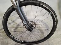 Mountainbike, river, 900 woman l - afbeelding 2 van  19