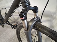Mountainbike, river, 900 woman l - afbeelding 3 van  19