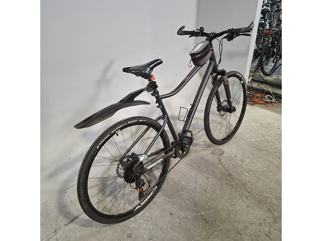 Mountainbike, river, 900 woman l - afbeelding 12 van  19