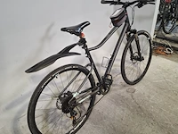 Mountainbike, river, 900 woman l - afbeelding 12 van  19