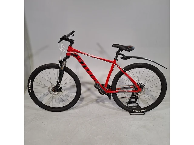Mountainbike, storm, shark - afbeelding 16 van  20