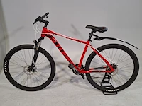 Mountainbike, storm, shark - afbeelding 16 van  20