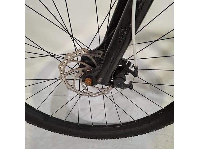 Mountainbike, storm, shark - afbeelding 17 van  20